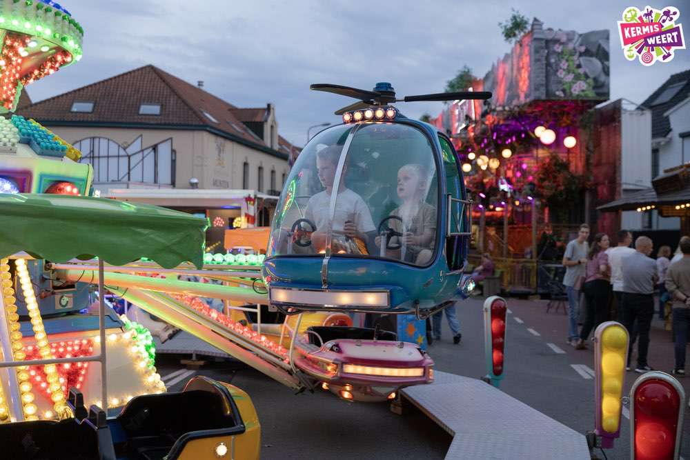 Foto: 'Afsluiting kermis 040'.